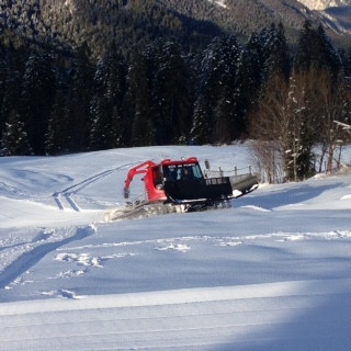 Livraison de la dameuse PistenBully le 7 janvier 2016